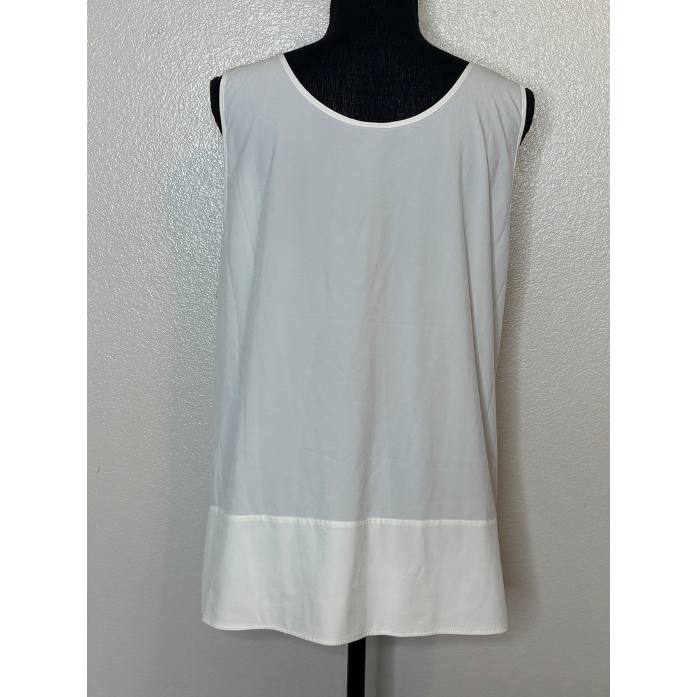 The North Face Womens XL White Sleeveless Tank Top Scoop Neck Activewear Shell - Picture 4 of 8